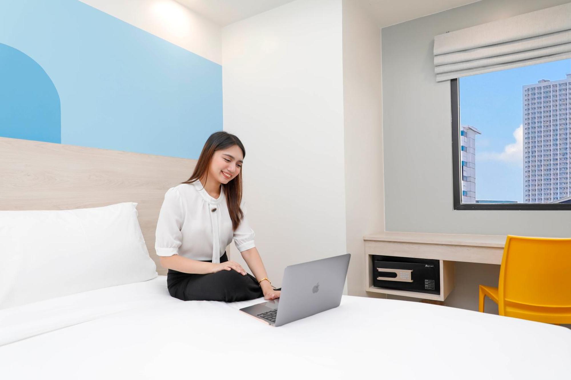 Hop Inn Hotel North Edsa 케손시티 외부 사진