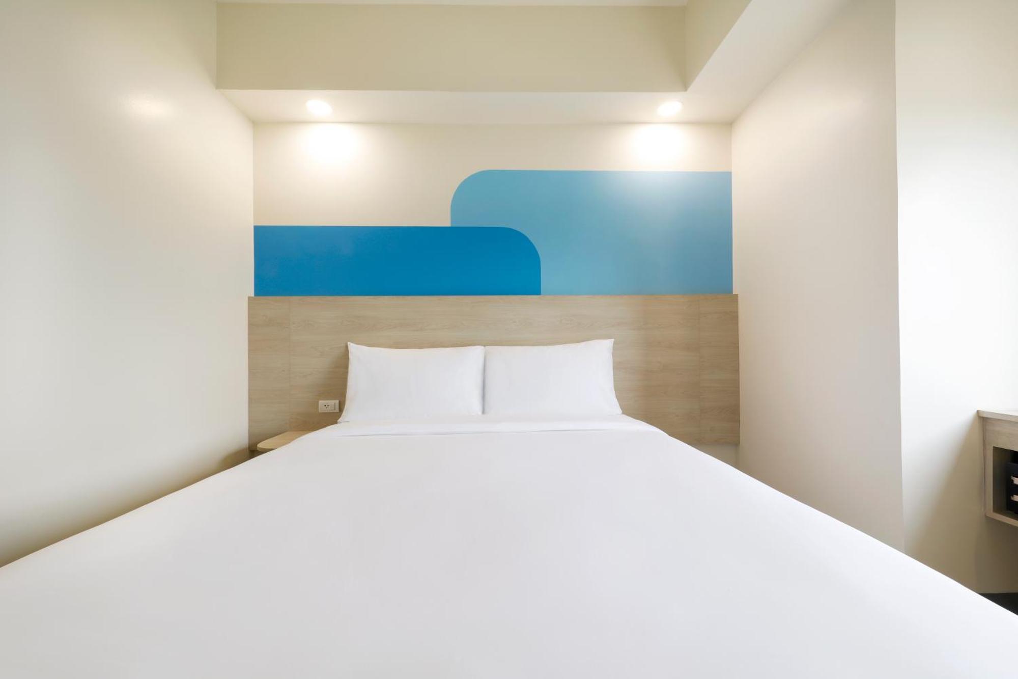 Hop Inn Hotel North Edsa 케손시티 외부 사진